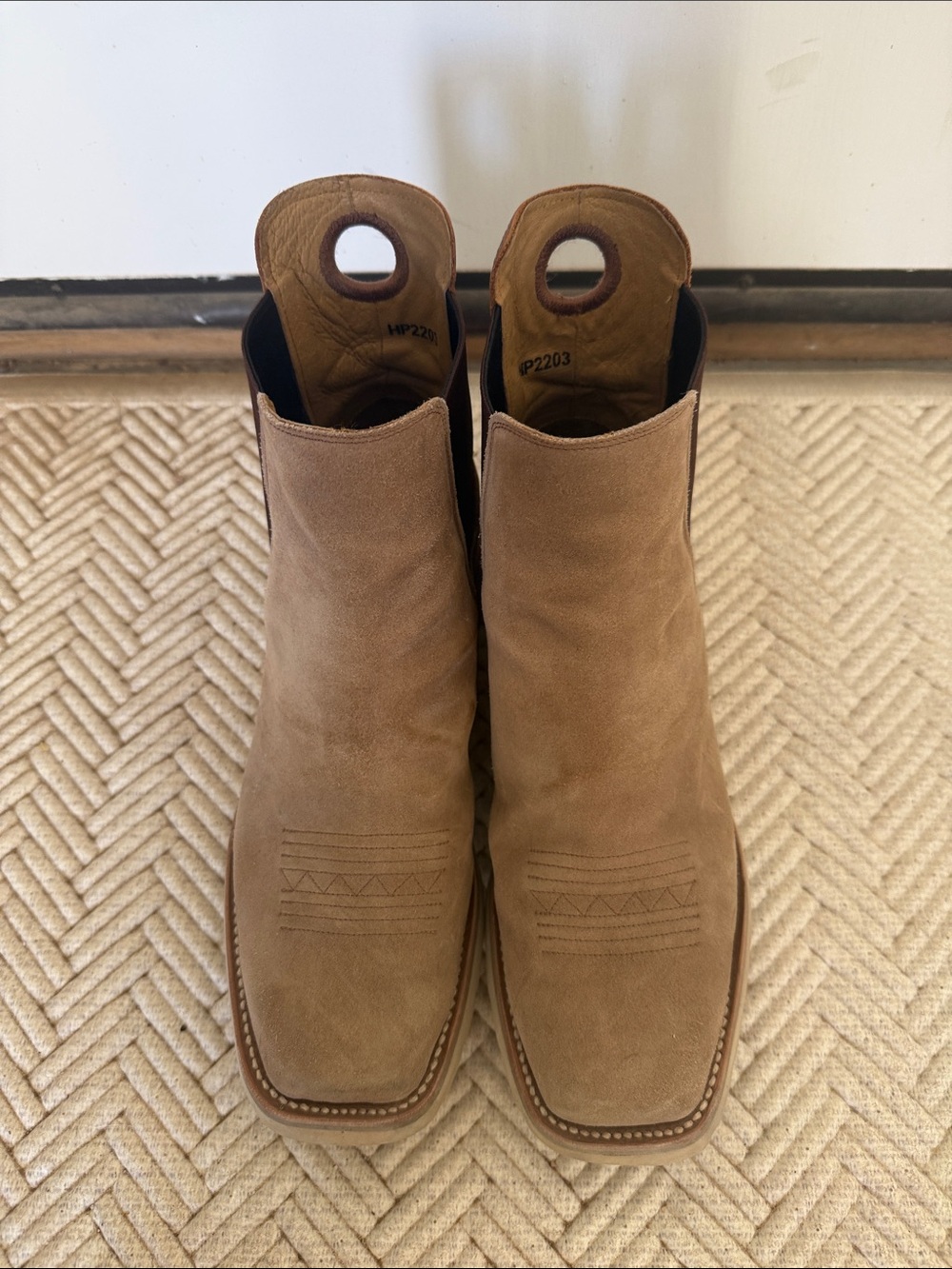 Men's Tan Suede Chukka Boots - Pull-On Casual Chelsea Style
